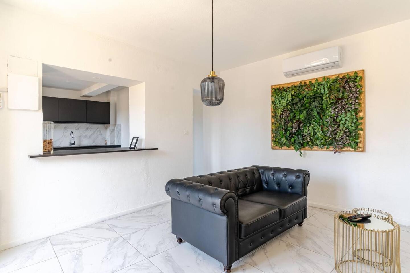 La Suite - Loft Spa Tavernes Dış mekan fotoğraf